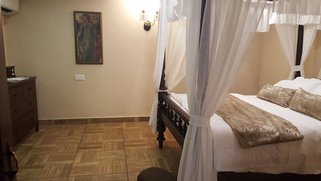 Casa Menezes - A Heritage Goan Homestay バンボリム 部屋 写真
