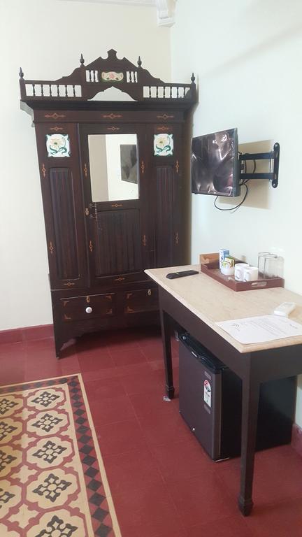Casa Menezes - A Heritage Goan Homestay バンボリム 部屋 写真