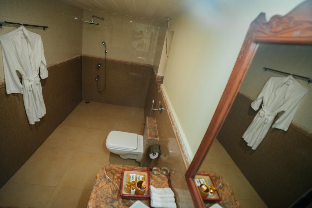 Casa Menezes - A Heritage Goan Homestay バンボリム エクステリア 写真