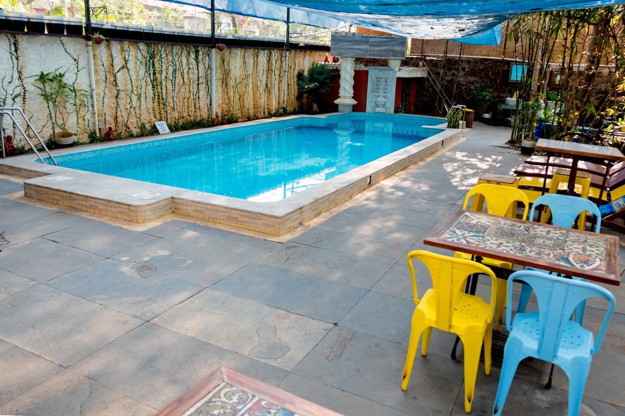 Casa Menezes - A Heritage Goan Homestay バンボリム エクステリア 写真